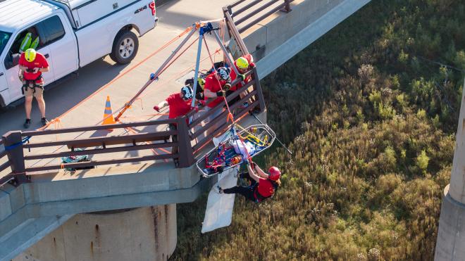 Rescue basket transition in progress